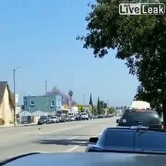 Il échappe à la police en mode GTA... gros dérapage
