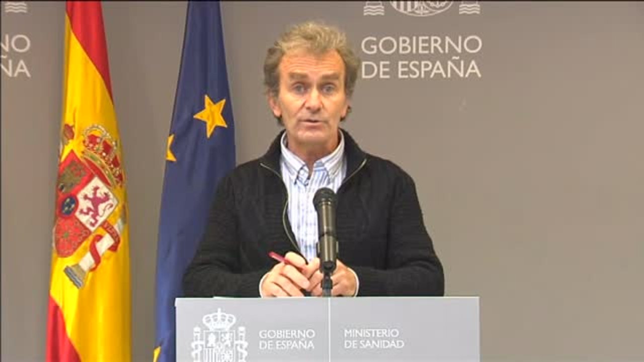 Simón: "Concienciarnos del riesgo que puedan tener las festividades navideñas y valorar si podemos controlar esa posible tercera ola"