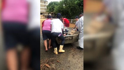 Idosa com Covid precisa ser resgatada de barco em Castelo