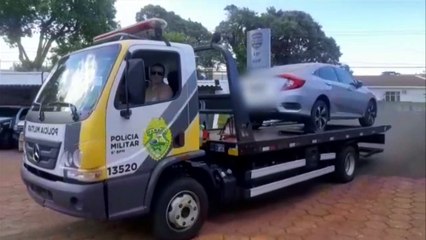 Download Video: Mulher é detida pela PM no Santa Cruz por receptação; Um Civic e um Cruze foram apreendidos