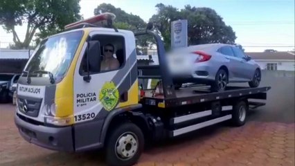 Mulher é detida pela PM no Santa Cruz por receptação; Um Civic e um Cruze foram apreendidos