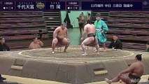 Chiyotenfu(Sd91e) vs Takeoka(Sd93w) - Kyushu 2020, Sandanme - Day 8