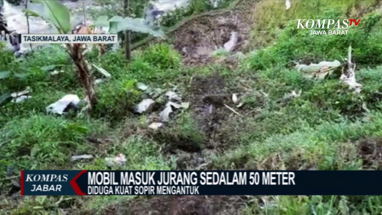 Waspada! Gara-Gara Ngantuk Mobil Masuk Jurang
