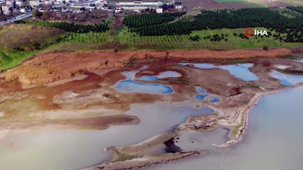 Suların Çekildiği Büyükçekmece Barajı’nda Korkutan Görüntü