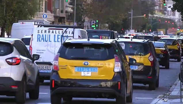 Lanzan un servicio de parking con punto de recarga para usuarios sin garaje privado