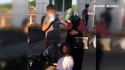 Annesini korumak için babasını öldüren genç beraat etti!