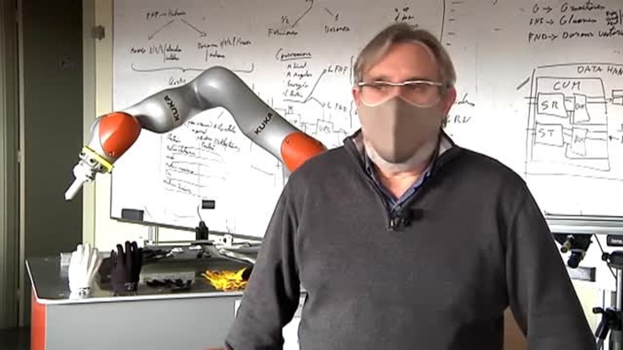 Este es el guante que destruye el COVID