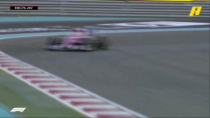 لحظة خروج بيريز عن حدود الحلبة مع بدء التجارب الحرة الثانية