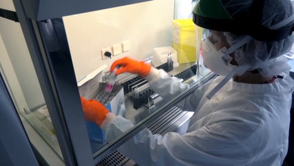 AstraZeneca combinará su vacuna con la rusa para mejorar su eficacia