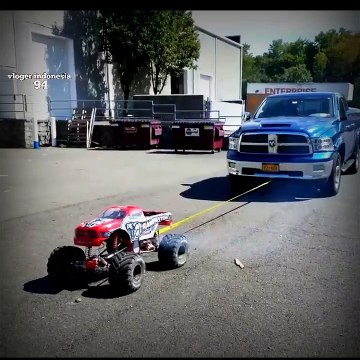 Primal Raminator Monster Truck Towing Demo with low .