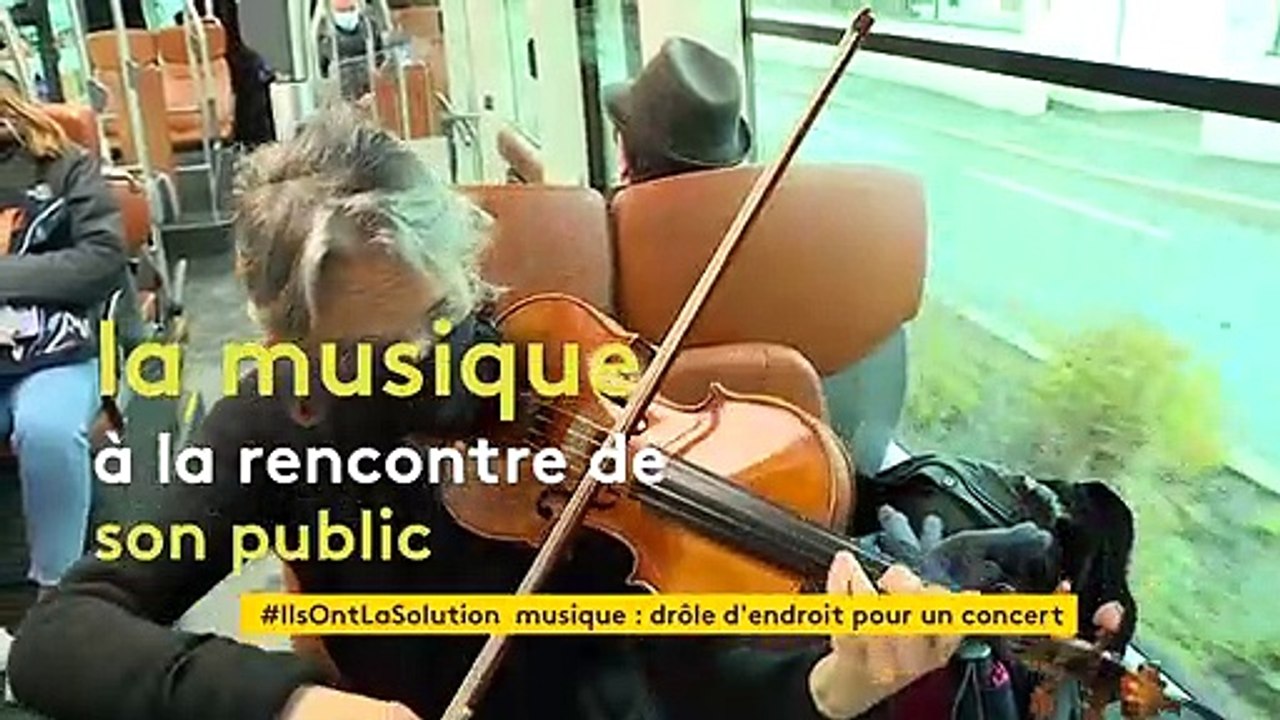 À Pau, des concerts dans les bus organisés par des musiciens privés de salles
