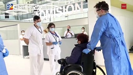 El Hospital Isabel Zendal recibe a la primera paciente, una mujer de 63 años