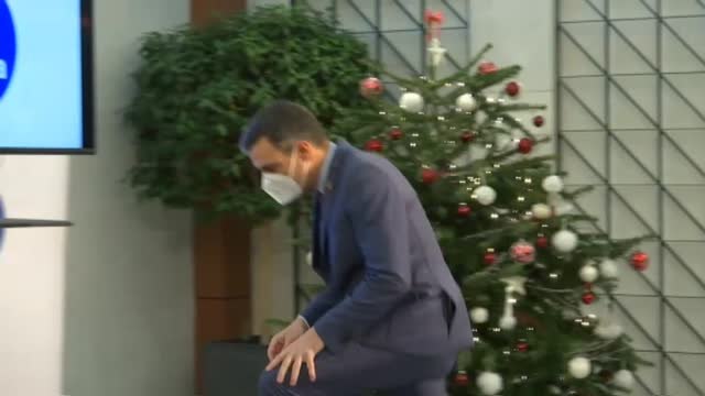 Podemos tensa el debate de la monarquía