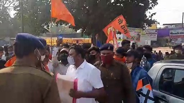 गौ-सेना कार्यकर्ताओं ने की राज्य में पूर्ण शराबबंदी की मांग, CM को दिलाई वादे की याद