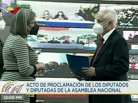 CNE entrega credenciales a diputadas y diputados electos a la Asamblea Nacional