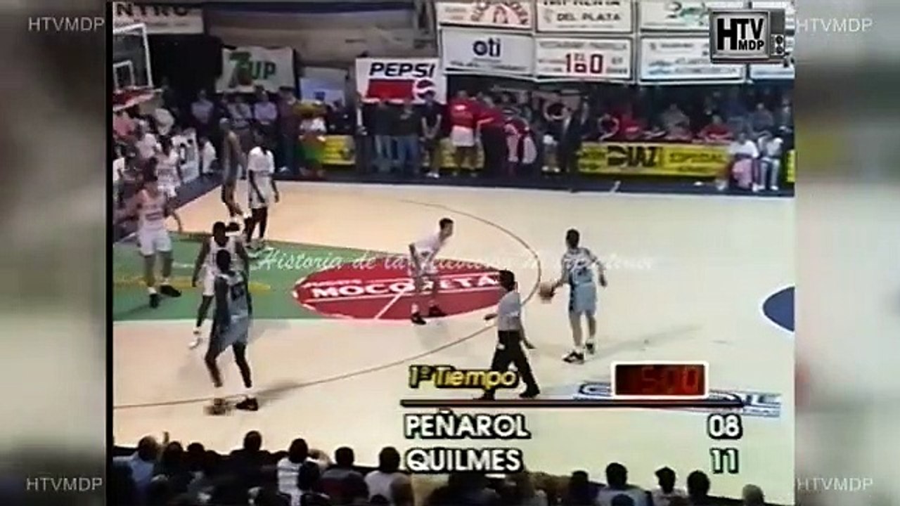 CLASICO PEÑAROL 89-69 QUILMES ESTADIO SUPERDOMO MAR DEL PLATA 21-12-1993