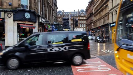 Glasgow taxi drivers businesses under threat