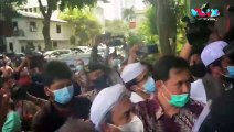 Video Momen Rizieq Shihab Datangi Polda Metro Jaya