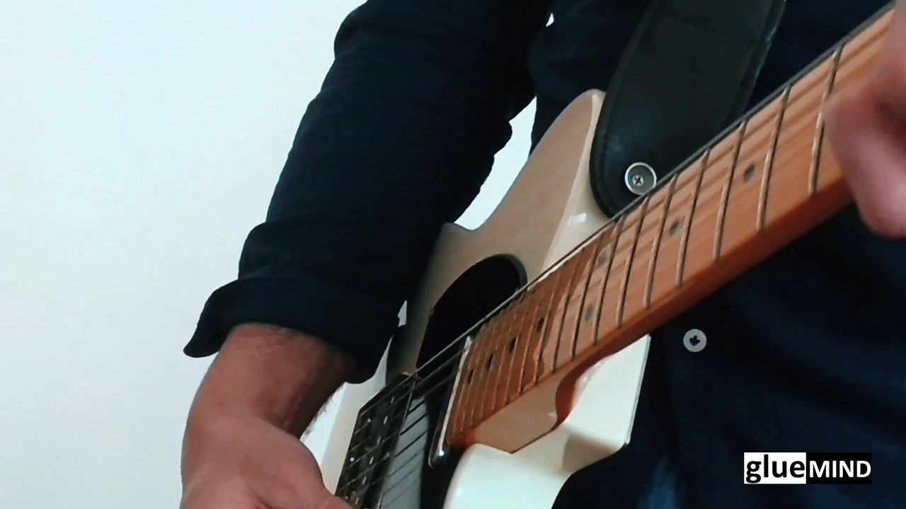 Gluemind - White Wedding (Billy Idol)