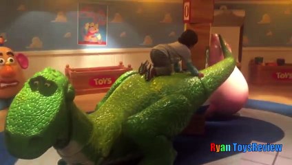 GIANT DISNEY TOY STORY Kids Playroom with Mr Potato Head