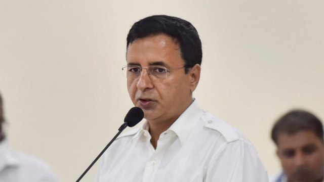 Farmers' front political or non-political?Surjewala answers