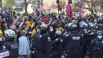WASHINGTON - Black Lives Matter grubu, Trump destekçilerine karşı sokağa çıktı (2)