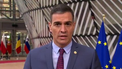 "Entramos en una época estival". Pedro Sánchez no sabe ni en qué época vive...