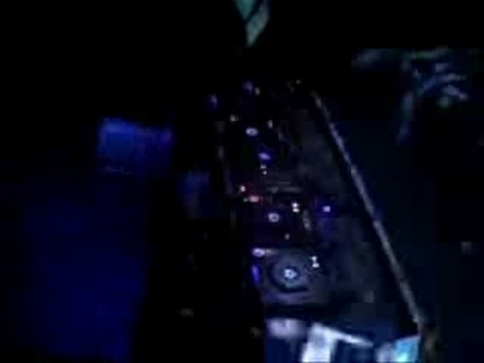 Alex gaudino on live lc club !!!!!