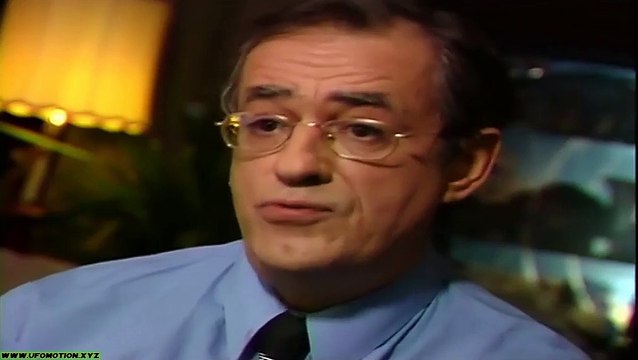 Futur antérieur - Enquête sur les OVNIS S01E10 HD