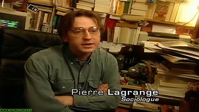 Conspiration planétaire - Enquête sur les OVNIS S01E08 HD