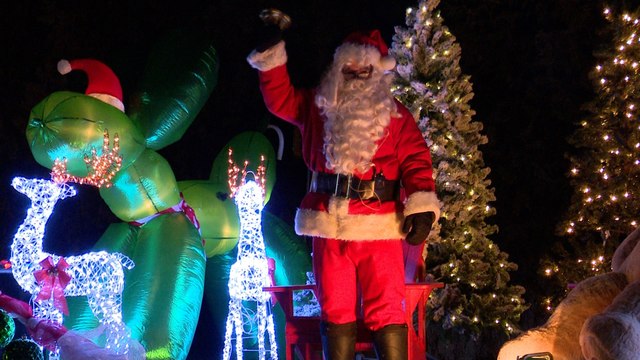 Parade du Père Noël inversé 12 dec 2020 Gaspé