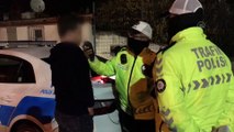 EDİRNE - Kısıtlamaya uymayan ve polise mukavemet eden alkollü sürücü polis merkezine götürüldü