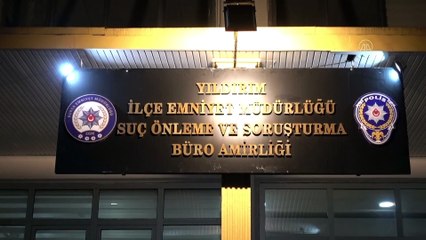 BURSA - Kısıtlamayı ihlal edip polisten kaçan 5 kişi gözaltına alındı