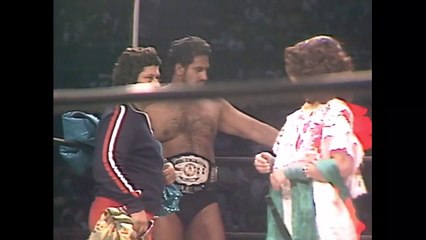 TIGER JEET SINGH VS ANTONIO INOKI (UWA HEAVYWEIGHT TITLE 2 OF 3 FALLS, UWA MEXICO 1980.04.13