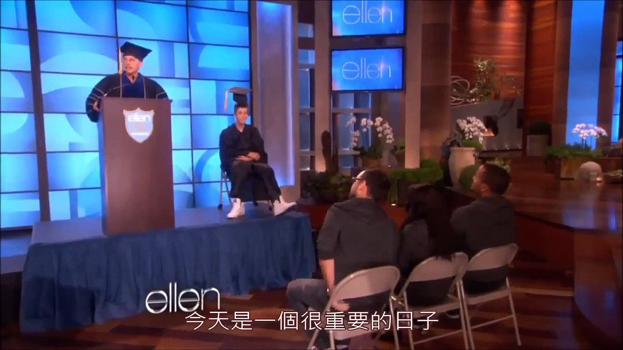 【字幕】Justin Bieber's Graduation 2012.05