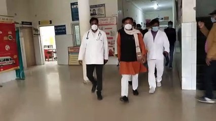 दर्जा राज्यमंत्री ने सीएससी मे गंदगी देखकर जताई नाराजगी, सफाई कर्मचारी बढ़ाने के दिए निर्देश