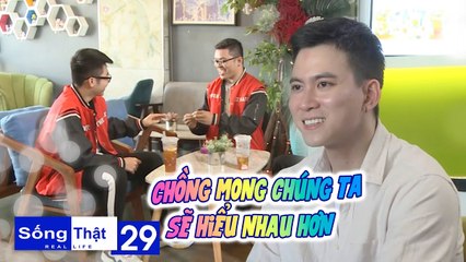Sống Thật–Real Life | Tập 29: Cậu ca sĩ nhỏ trụy tim khi được bạn trai cách 8 tuổi trao nhẫn lần 4