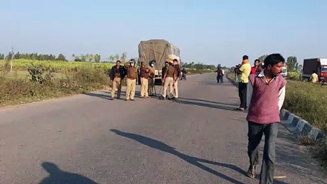 मासूम की मौत से आक्रोशित लोगों ने करीब 2 घंटे हाईवे रखा जाम