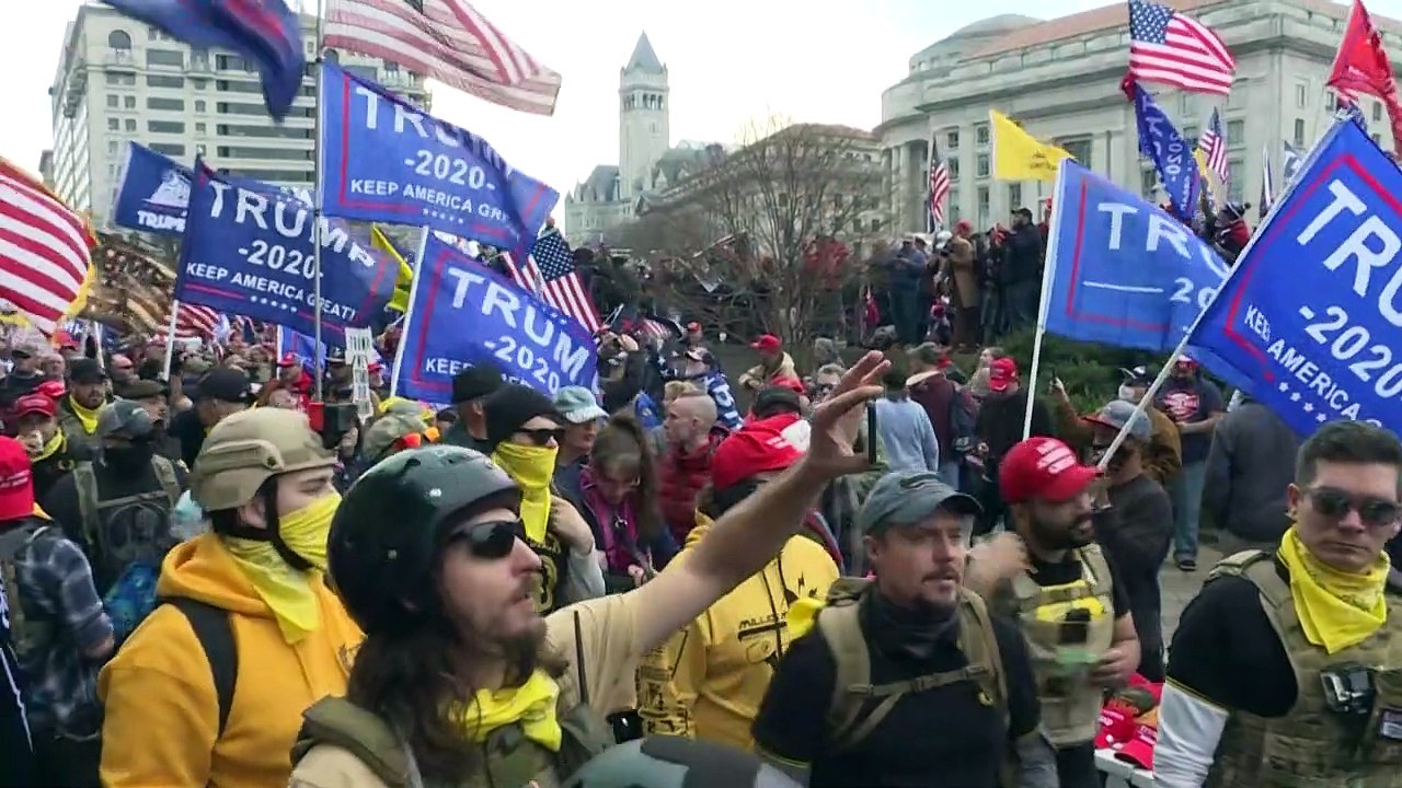 Tausende Trump-Anhänger protestieren gegen Wahlergebnis