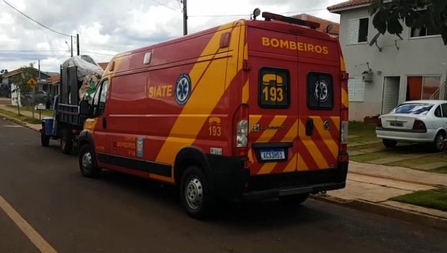 Com lesões provocadas por faca, jovem de 28 anos é socorrido no Riviera