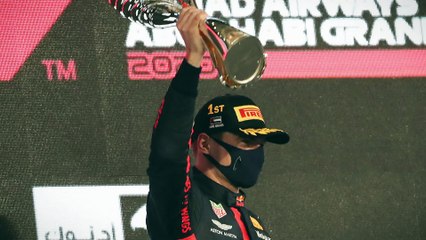 Max Verstappen vence última corrida de 2020