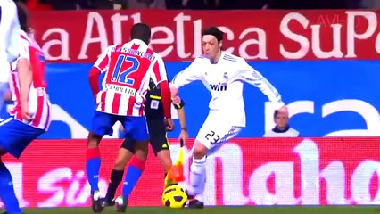 This is Why Ronaldo Loves Mesut Özil