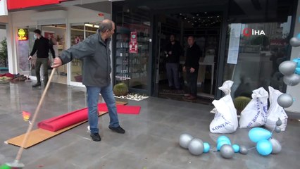 Antalya'da Gürcü uyruklu kadını boğulmaktan itfaiye kurtardı