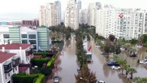 İzmir'de deniz taştı; felaketin boyutu havadan görüntülendi
