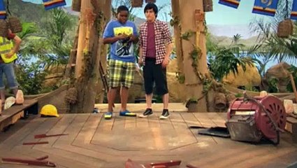 Pair Of Kings S01E13 - Tone Deaf Jam