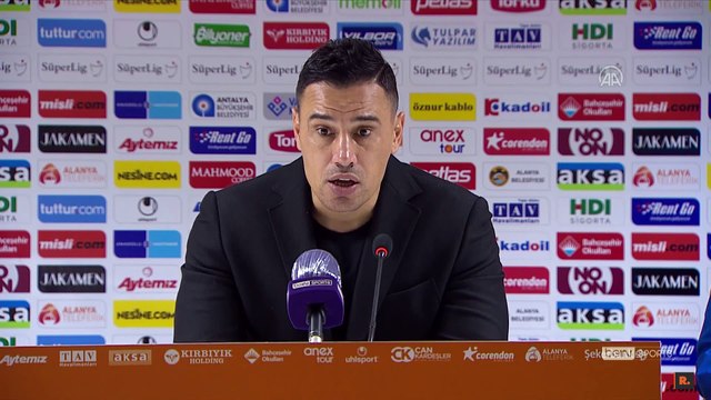 Beşiktaş maçından sonra şaşırtan basın toplantısı