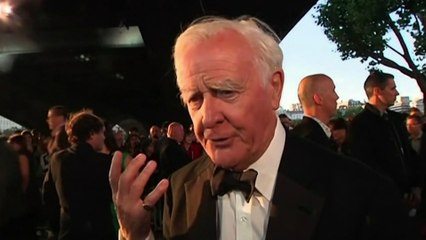 وفاة جون لو كاريه ملك روايات التجسس البريطاني عن 89 عاما