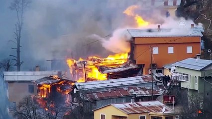 Rize’nin Gölyayla köyünde yangın