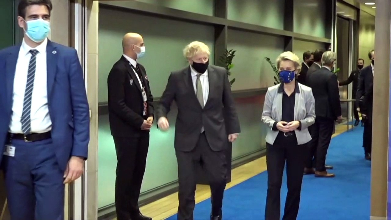 Brexit: Ακόμη μια κρίσιμη εβδομάδα για τις συνομιλίες Βρυξελλών - Λονδίνου