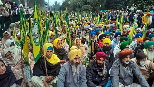 Congress ministers join farmers' protest on Shambhu border!